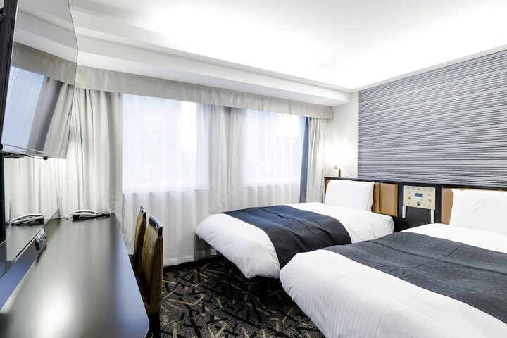 Room 25 of 70