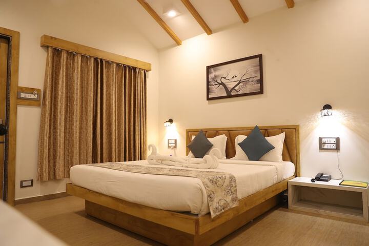 Room 18 of 65