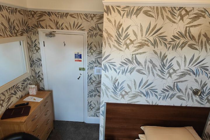 Room 17 of 56