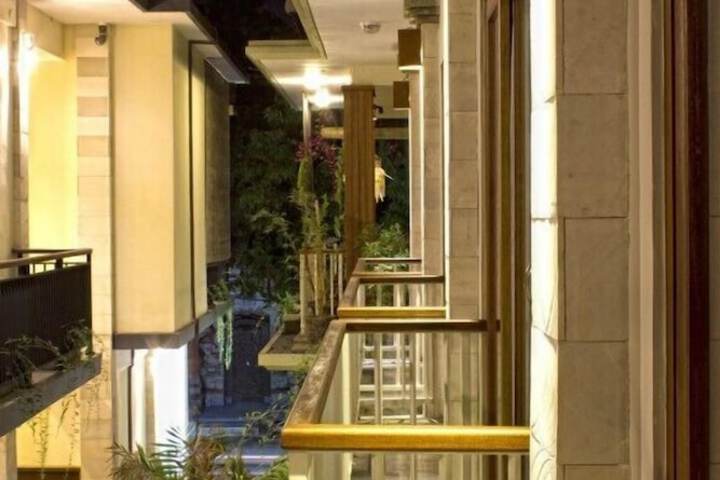 Terrace/Patio 14 of 37