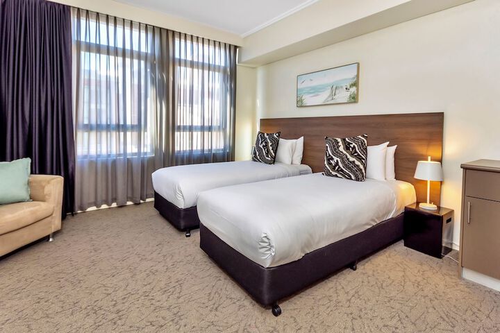 Room 4 of 44