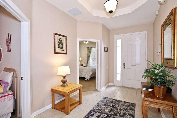 Room 2 of 50
