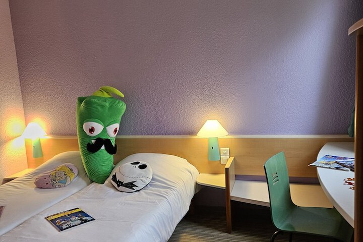Room 10 of 63
