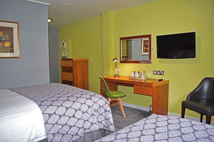 Room 41 of 89