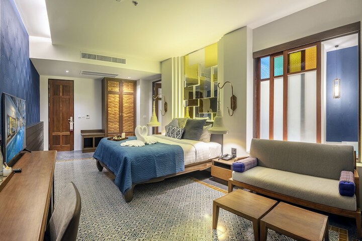 Room 21 of 83