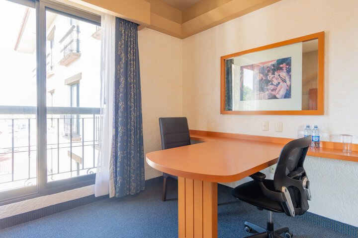 Room 45 of 120