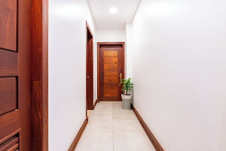 Ballroom/Hall 172 of 211