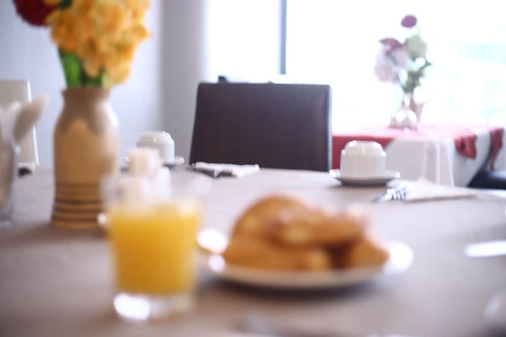 Breakfast/Coffee Service 53 of 86