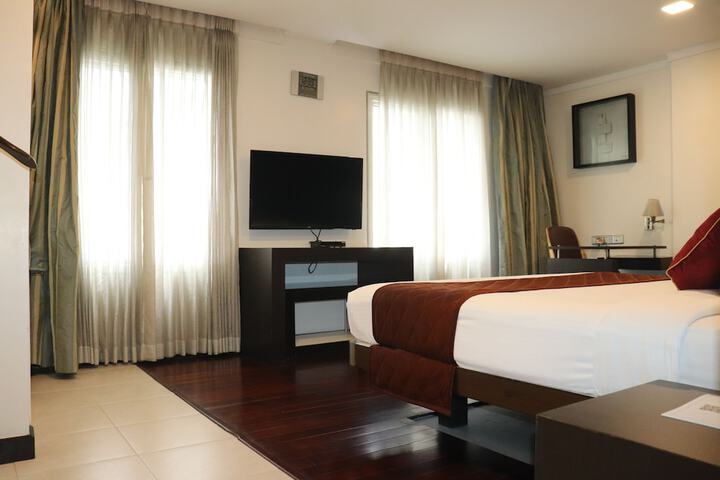 Room 7 of 45