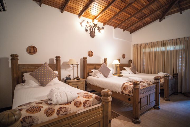 Room 8 of 28