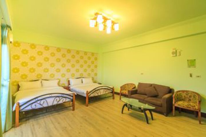 Room 48 of 60