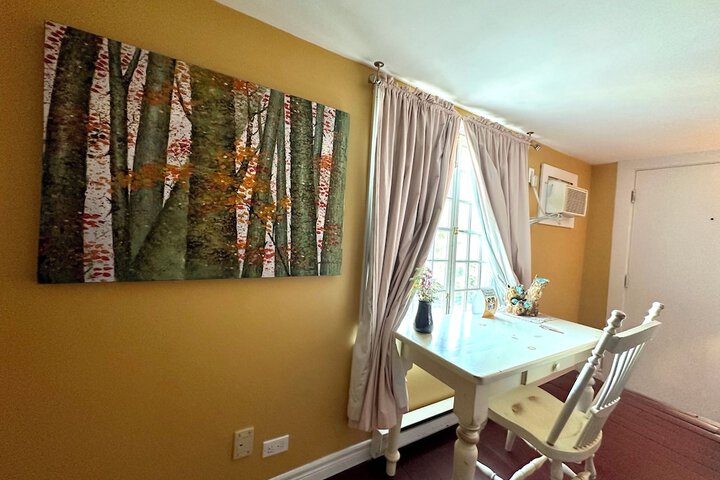 Room 42 of 91