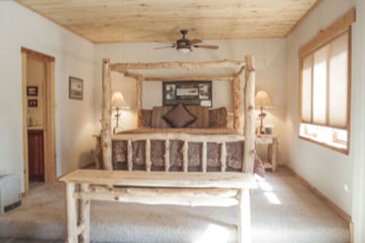 Room 16 of 29