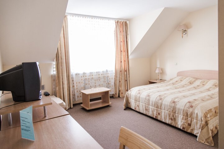 Room 13 of 62
