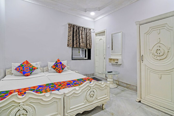 Room 19 of 31