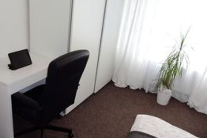 Room 6 of 6