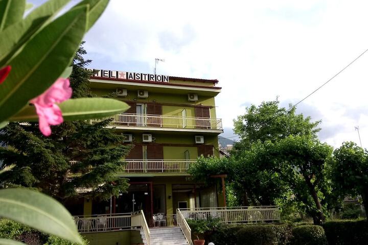 Hotel 5 of 22