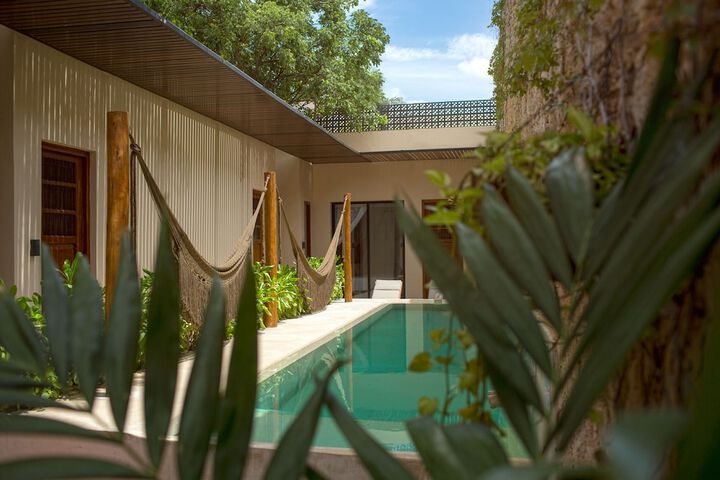 Yaax Hotel Boutique