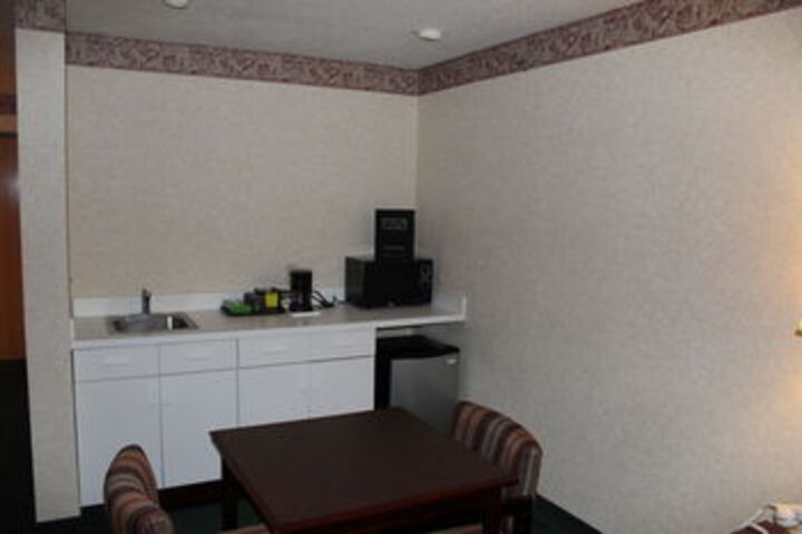 Room 44 of 76