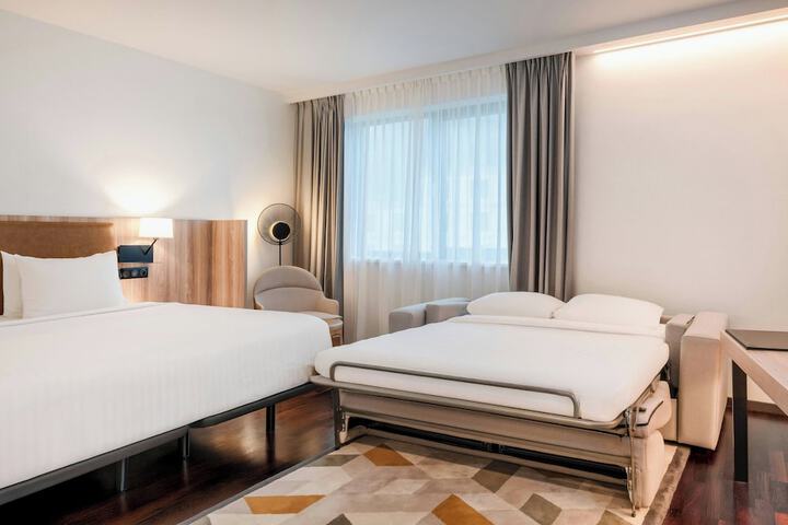 Room 20 of 61
