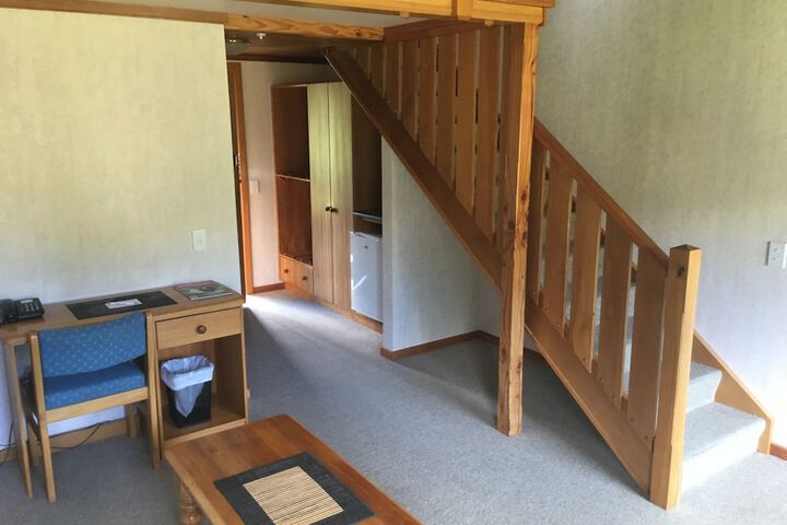 Room 16 of 63