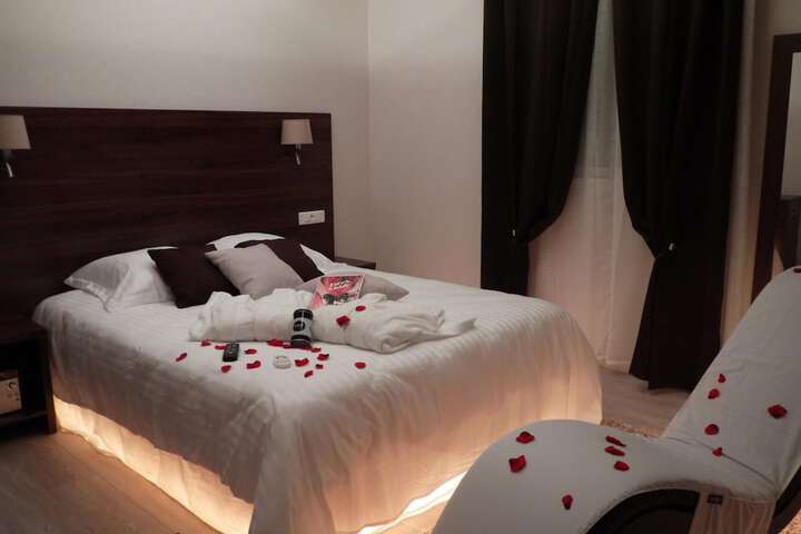 Room 17 of 54