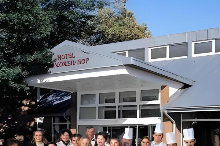 Photo of Best Western Plaza Hotel Schmoker Hof