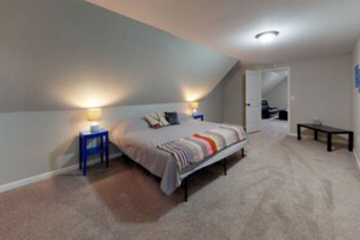 Room 26 of 28