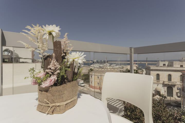 Terrace/Patio 19 of 20