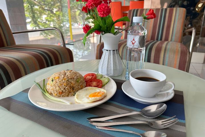 Breakfast meal