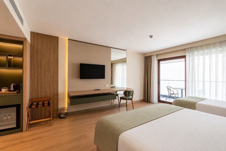 Room 15 of 71