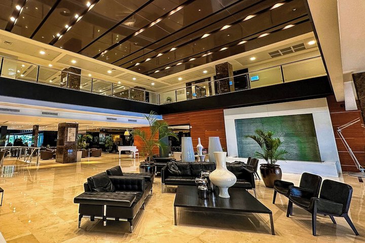 Lobby Photos