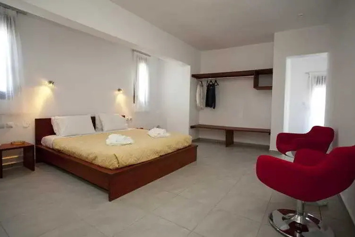 Room 3 of 5