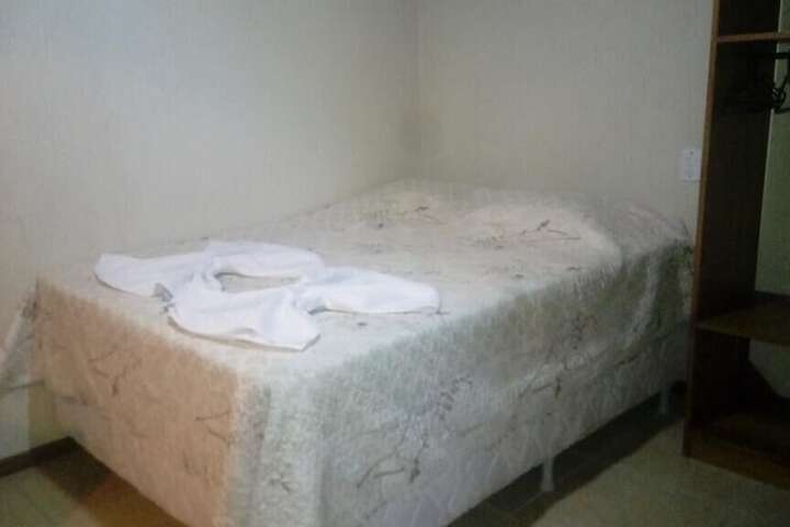 Room 5 of 35