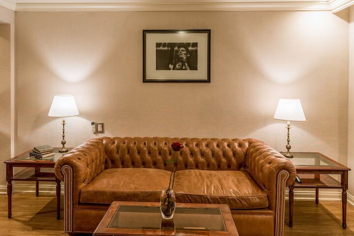 Room 44 of 110
