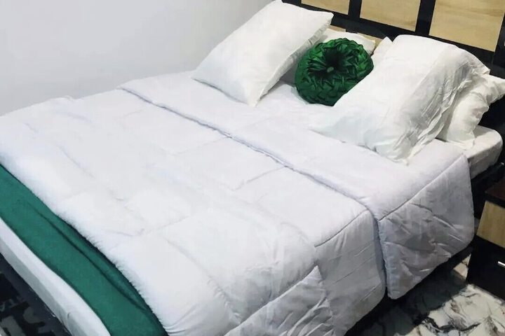 Room 7 of 43
