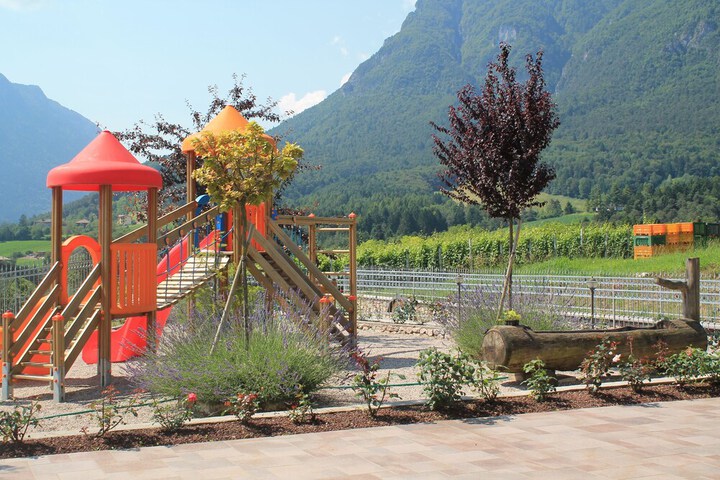 Children's play area - outdoor