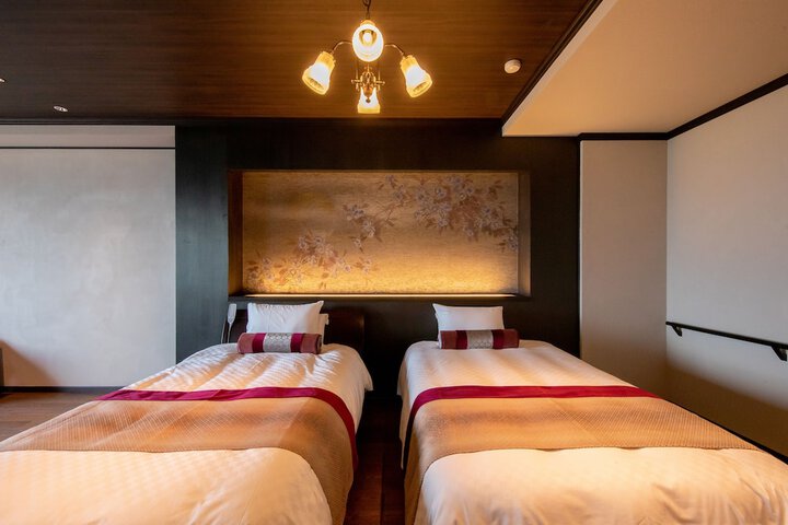 Room 15 of 125