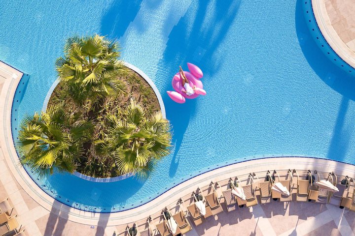 Pool 39 of 113