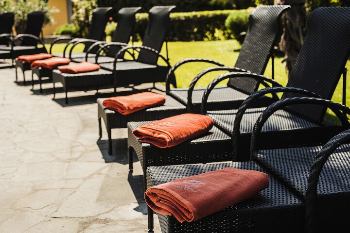 Sundeck 50 of 54