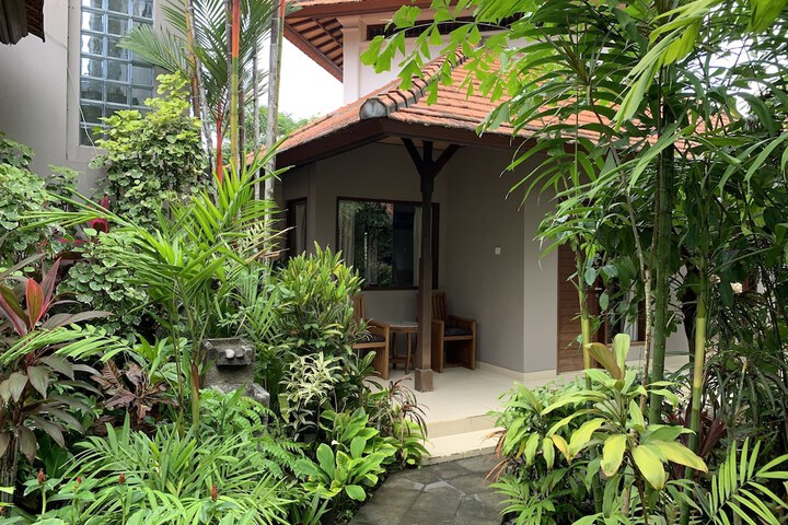 Hotel Exterior 147 of 160