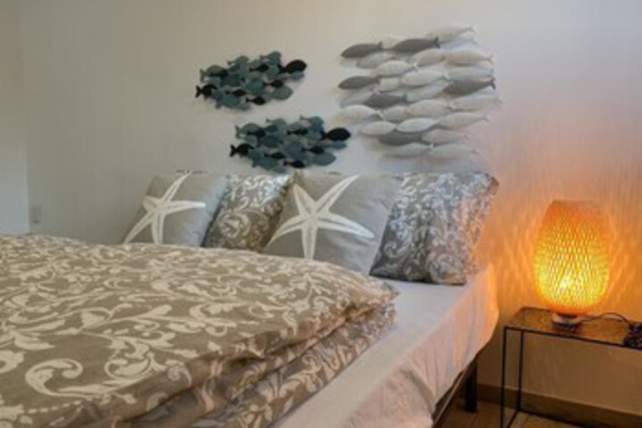 Room 26 of 35