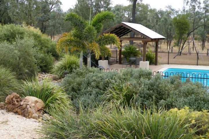 Property Grounds 25 of 36