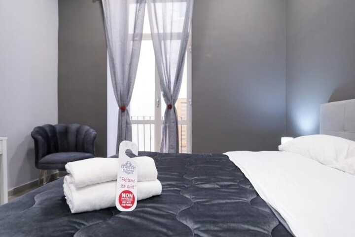 Room 4 of 60