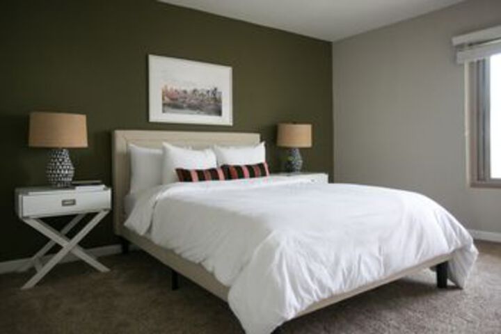 Room 17 of 30