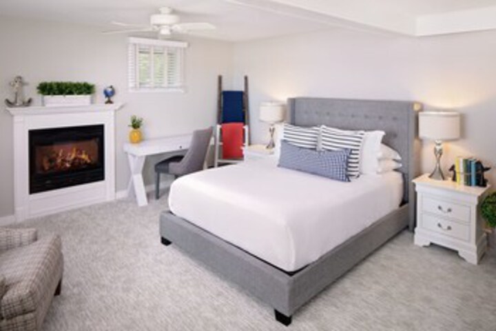 Room 34 of 111
