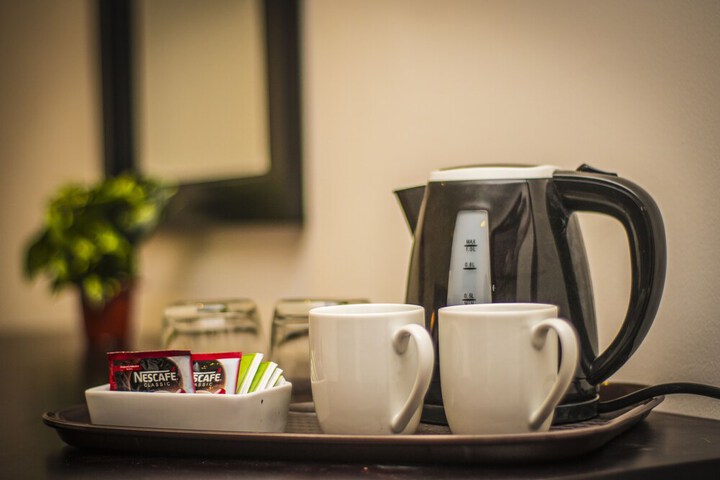 Breakfast/Coffee Service 19 of 28