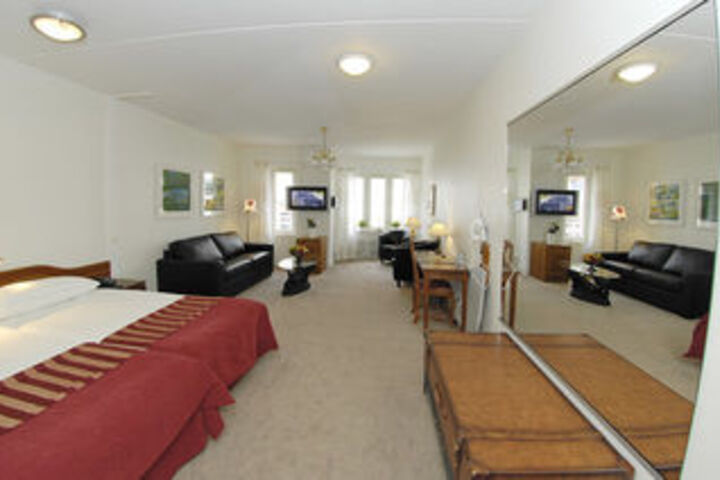 Room 15 of 50