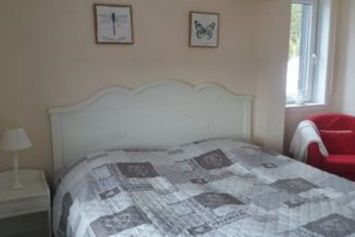 Room 12 of 24