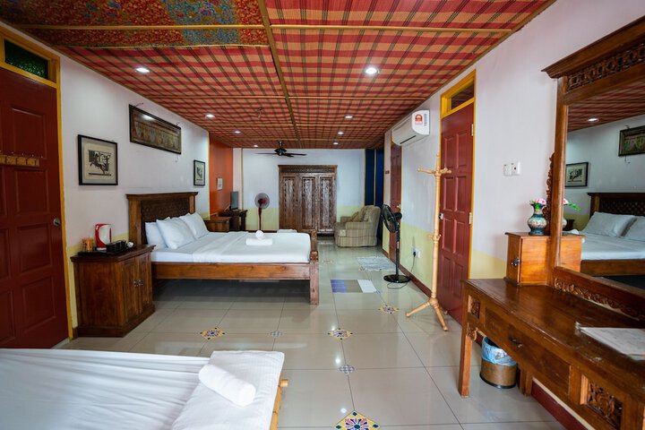 Room 41 of 195